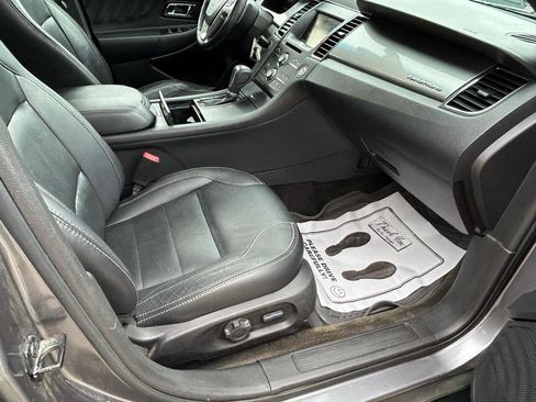 Used 2014 Ford Taurus SEL w/ Equipment Group 201A FWD image 12