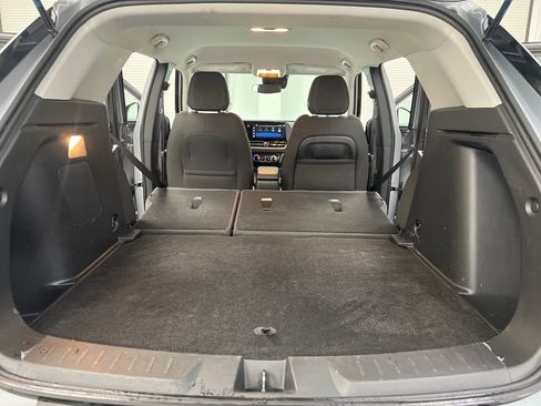 Used 2025 Chevrolet TrailBlazer LT AWD/4WD image 29