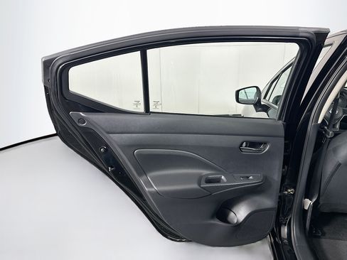 Used 2025 Nissan Versa SV FWD image 25