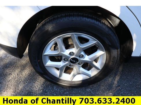 Used 2023 Kia Soul LX w/ LX Technology Package image 27