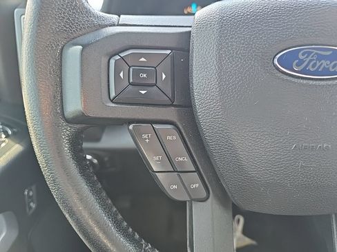 Used 2016 Ford F150 XLT w/ Equipment Group 302A Luxury AWD/4WD image 13