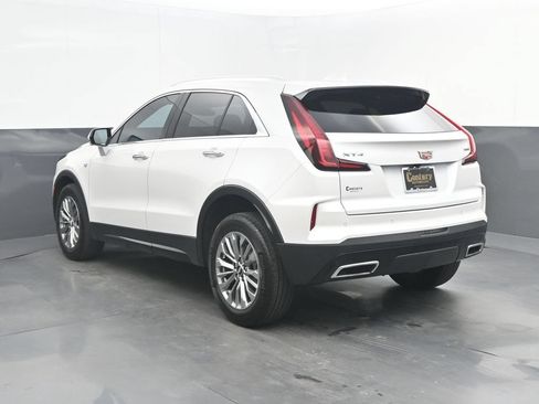 Used 2024 Cadillac XT4 Premium Luxury w/ Active Safety Package FWD image 3