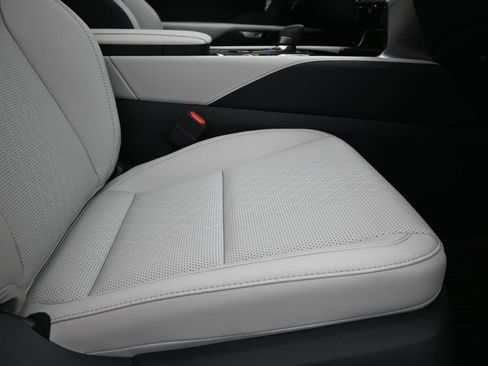 New 2026 Lexus RX 350 FWD image 25