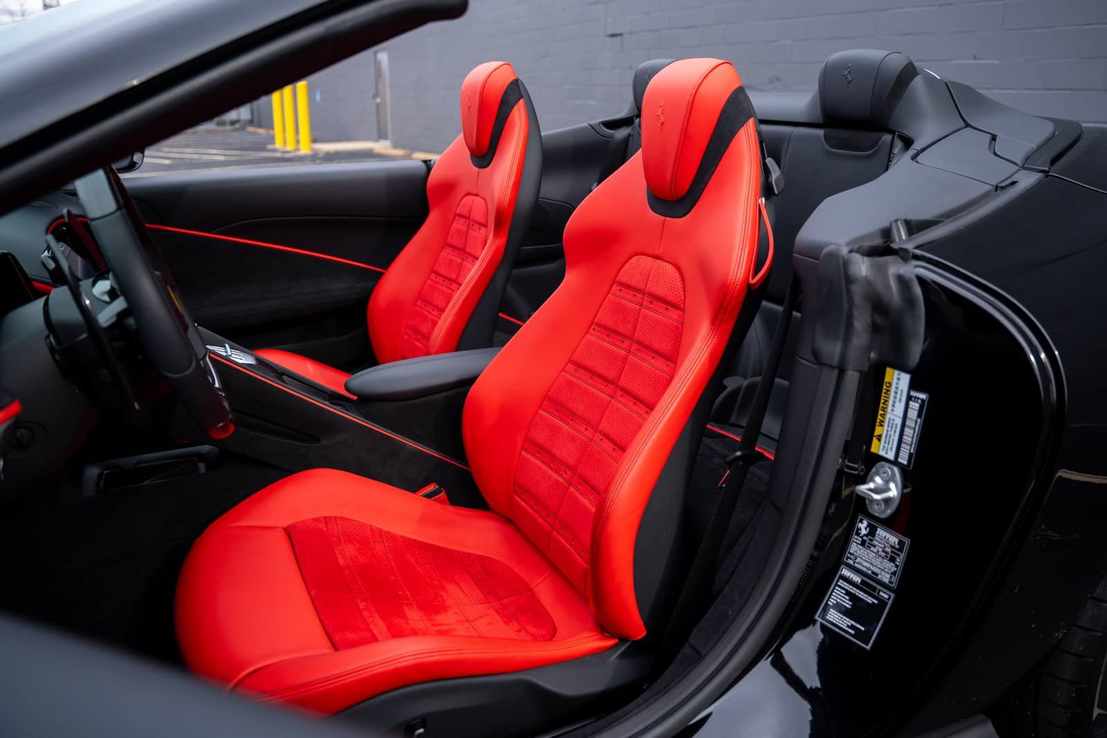 Used 2025 Ferrari Roma Spider RWD image 21