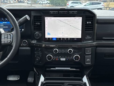 Used 2023 Ford F250 Lariat w/ Lariat Ultimate Package image 19