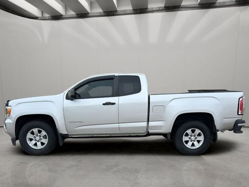 Used 2018 GMC Canyon SL image 2