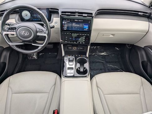 Used 2024 Hyundai Tucson Limited image 17
