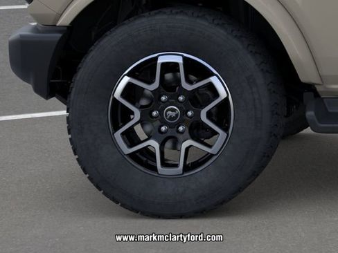 New 2026 Ford Bronco Outer Banks AWD/4WD image 21