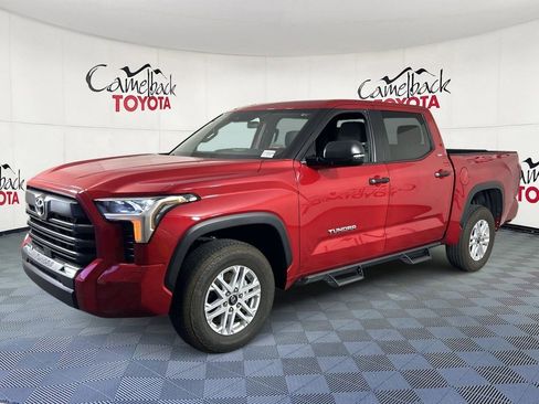 Used 2025 Toyota Tundra SR5 w/ SR5 Convenience Package AWD/4WD image 2