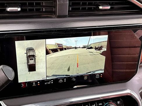 Used 2024 GMC Sierra 2500 Denali Ultimate AWD/4WD image 20