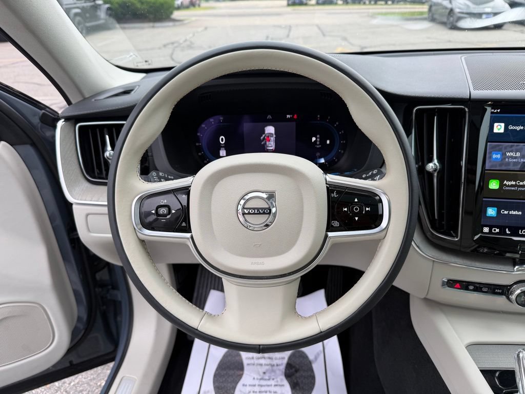 Used 2023 Volvo XC60 B6 Ultimate AWD/4WD image 12