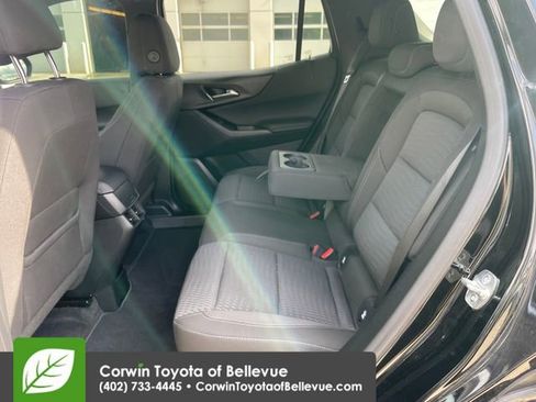 Used 2026 Chevrolet Equinox LT AWD/4WD image 26