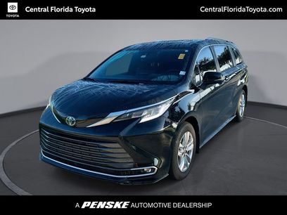 Certified 2025 Toyota Sienna Limited
