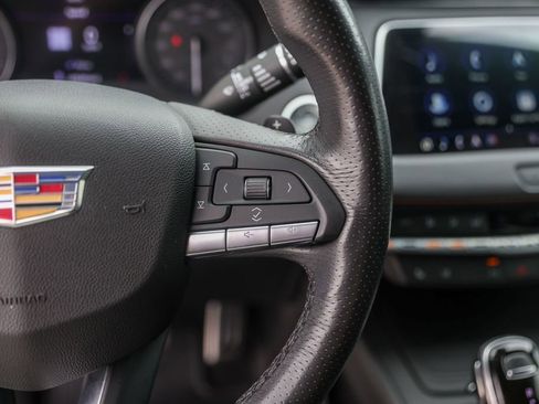 Used 2021 Cadillac XT4 Sport image 12