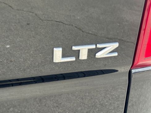 Used 2023 Chevrolet Silverado 1500 LTZ AWD/4WD image 6