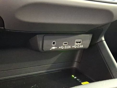 Certified 2025 Subaru Crosstrek 2.5i Limited w/ Crosstrek Mirror Package AWD/4WD image 23