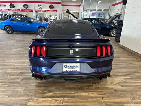 Used 2018 Ford Mustang Shelby GT350 w/ Convenience Package RWD image 4