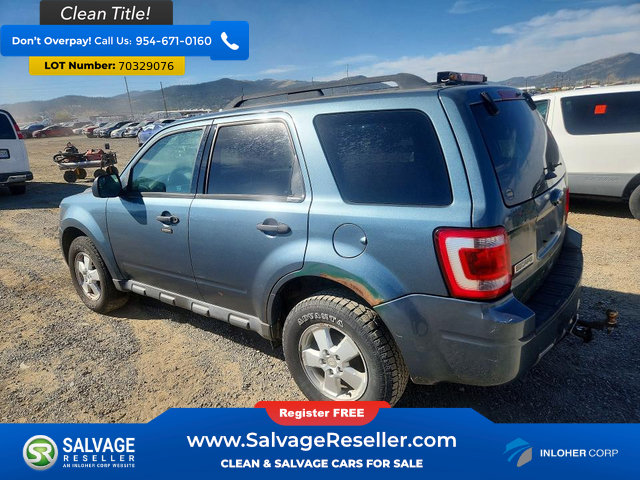 Used 2012 Ford Escape XLT w/ Class II Trailer Tow Pkg AWD/4WD image 3
