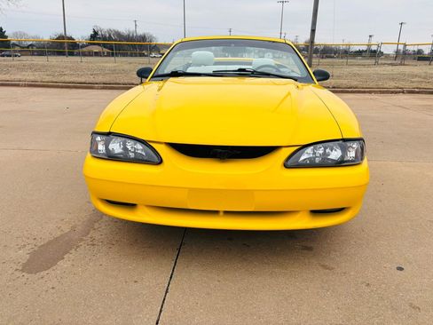 Used 1995 Ford Mustang GT RWD image 43