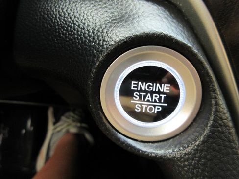 Used 2021 Honda Accord Touring image 25