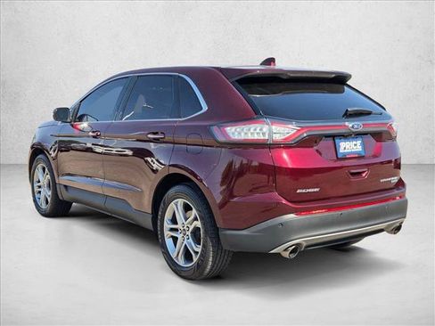 Used 2017 Ford Edge Titanium w/ Technology Package FWD image 8