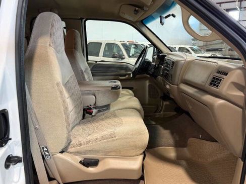 Used 2000 Ford F350 XLT image 15