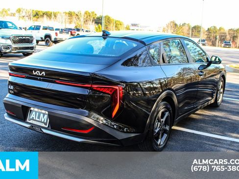 Used 2025 Kia K4 LXS image 5