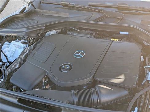 Certified 2026 Mercedes-Benz GLC 300 image 23