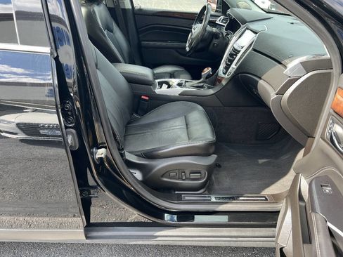 Used 2014 Cadillac SRX Luxury w/ Driver Awareness Package AWD/4WD image 26