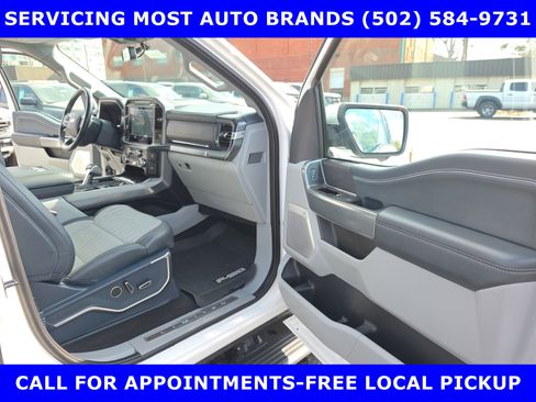 Used 2023 Ford F150 Limited image 22