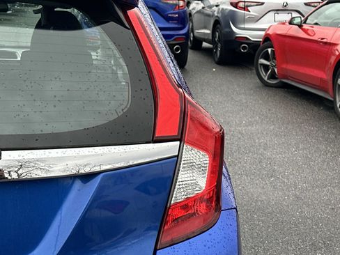 Used 2020 Honda Fit EX image 11