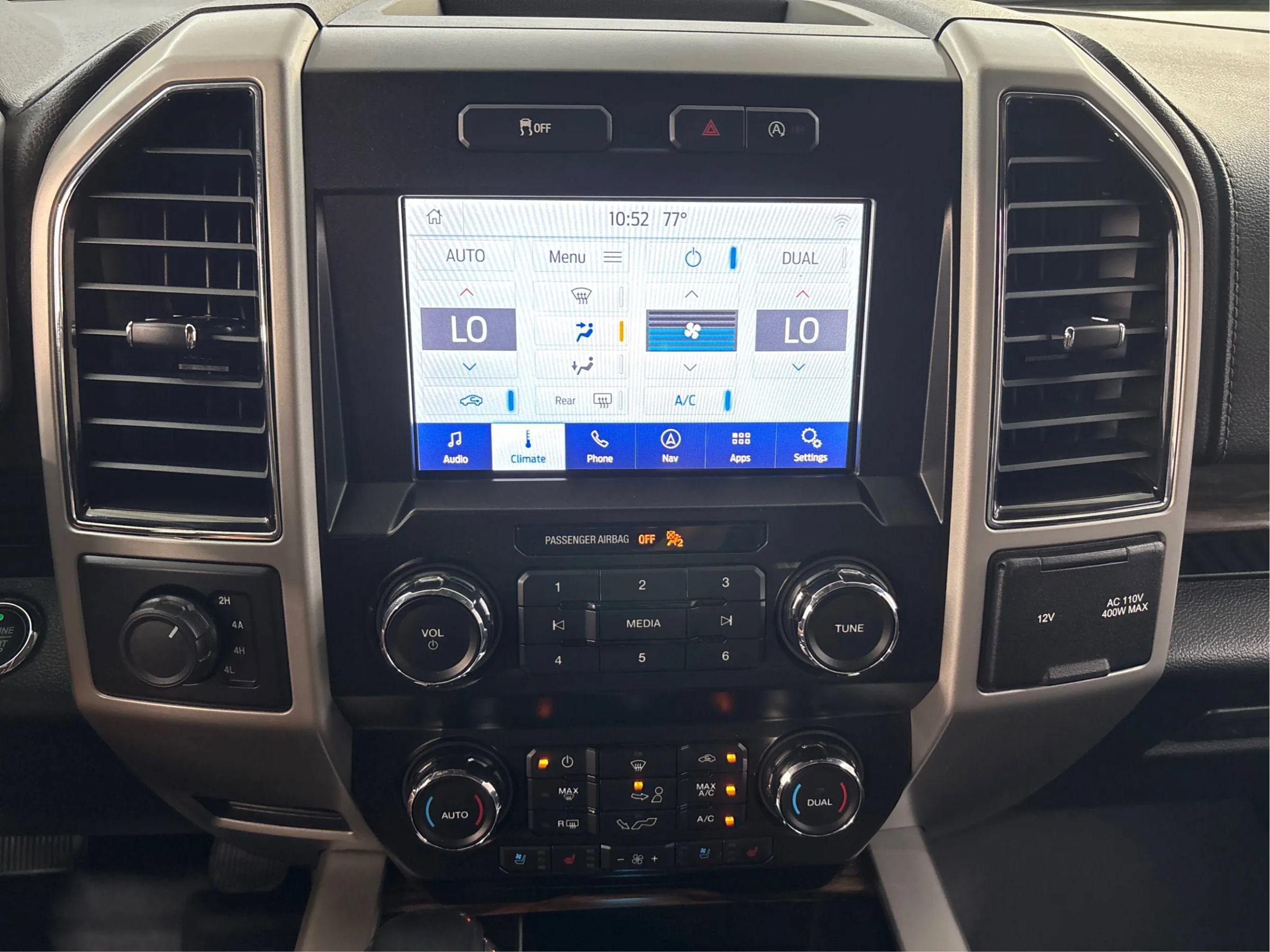 Used 2019 Ford F150 Lariat AWD/4WD image 36