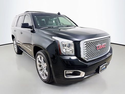 Used 2015 GMC Yukon Denali w/ Premium Package image 1