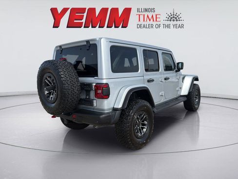 Used 2024 Jeep Wrangler Unlimited Rubicon image 8