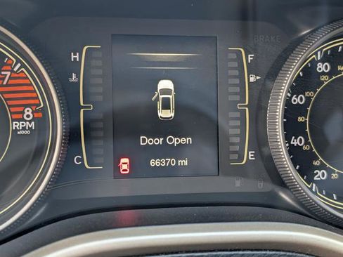 Used 2016 Jeep Cherokee Latitude image 7