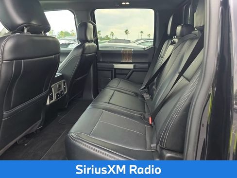 Used 2019 Ford F150 Lariat w/ Equipment Group 502A Luxury AWD/4WD image 8