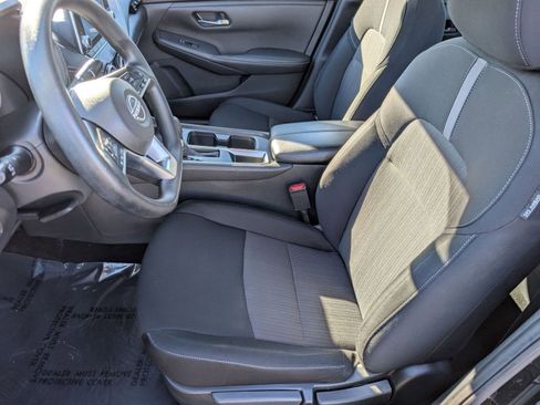 Used 2024 Nissan Sentra SV image 5