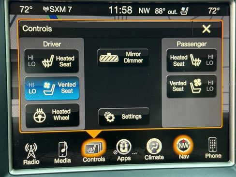 Used 2016 Jeep Grand Cherokee Overland RWD image 31