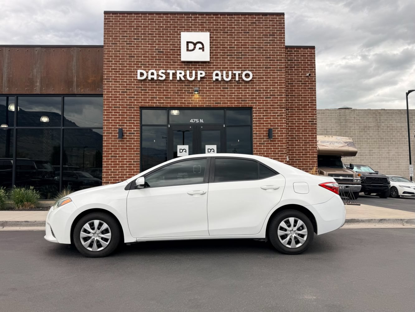 Used 2014 Toyota Corolla L FWD image 4