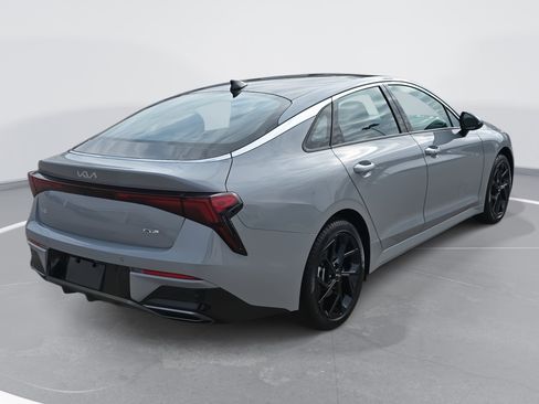 New 2026 Kia K5 GT-Line image 5