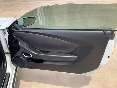 Used 2015 Chevrolet Camaro SS w/ Rear Vision Package RWD image 28