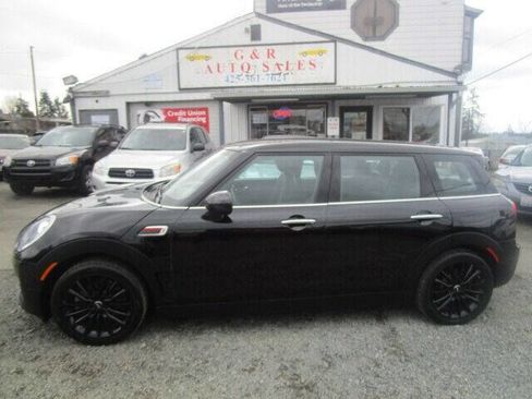 Used 2016 MINI Cooper Clubman image 2