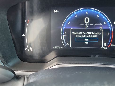 Used 2023 Toyota Corolla Cross XLE w/ Convenience Package image 10