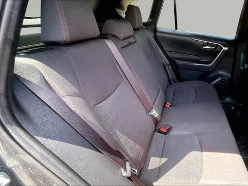 Used 2023 Toyota RAV4 SE AWD/4WD image 18