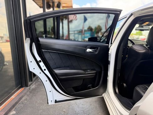 Used 2022 Dodge Charger SRT Hellcat w/ SRT Black Package image 18