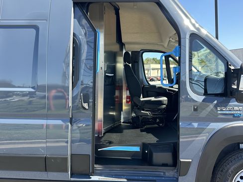 Used 2024 RAM ProMaster 3500 image 16