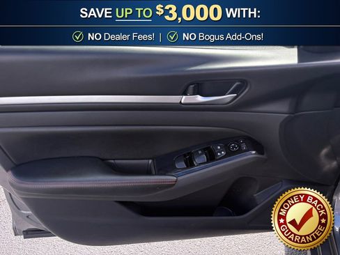 Used 2024 Nissan Altima 2.5 SR image 16