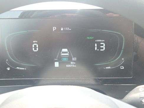 Used 2023 Kia Sportage LX AWD/4WD image 39