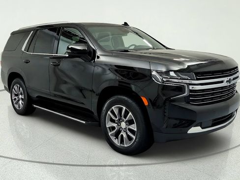 Used 2023 Chevrolet Tahoe LT w/ Luxury Package AWD/4WD image 7