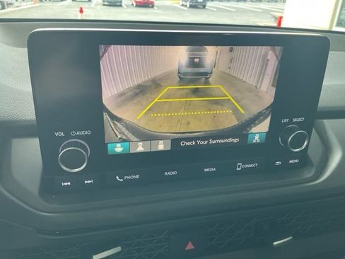 Certified 2023 Honda Accord EX image 15